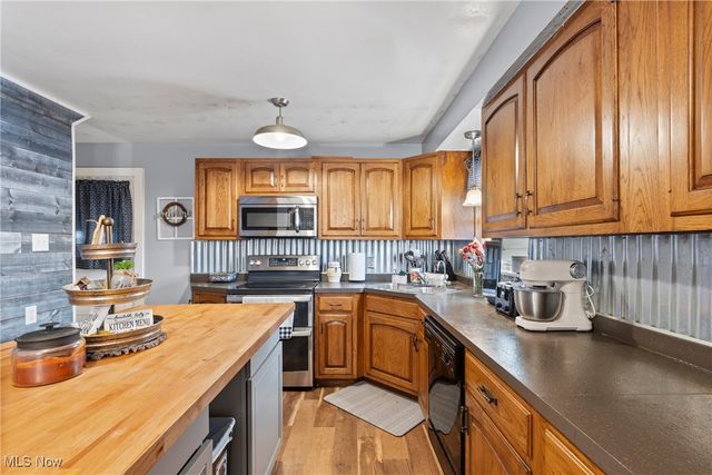 3928 Hanlin Street, Weirton, WV 26062