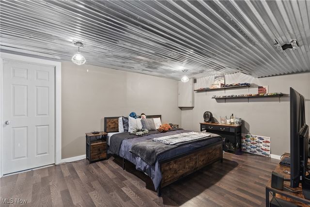 3928 Hanlin Street, Weirton, WV 26062