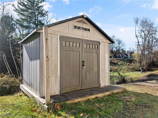 3928 Hanlin Street, Weirton, WV 26062