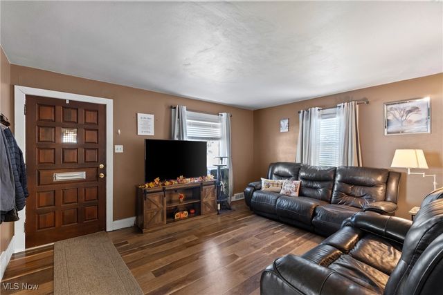 3928 Hanlin Street, Weirton, WV 26062