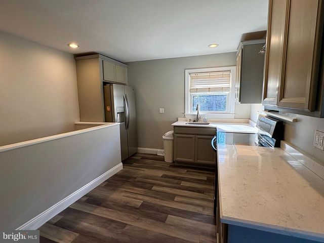 1401 FILBERT ST, Glassboro, NJ 08028