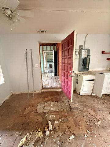 40 HALL STREET, Frostproof, FL 33843