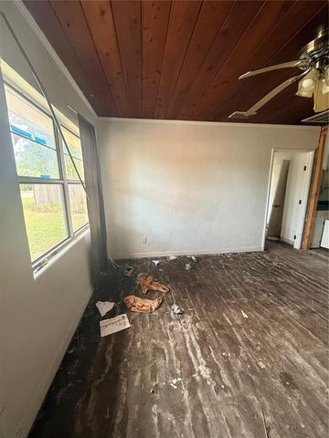 40 HALL STREET, Frostproof, FL 33843