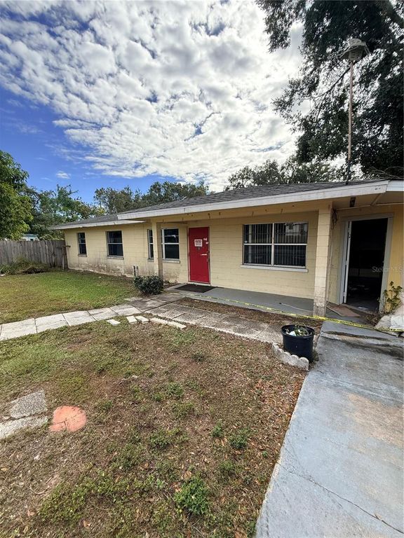 40 HALL STREET, Frostproof, FL 33843