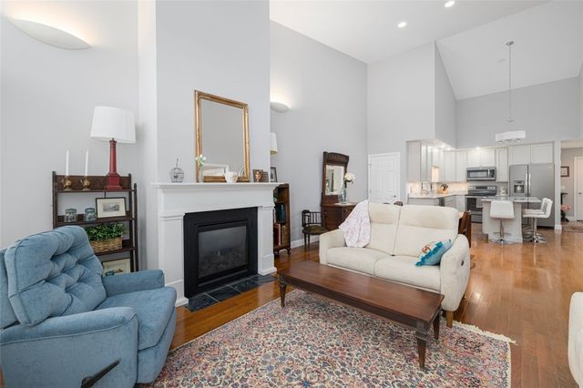 19 Bella Vista Circle, Glocester, RI 02814