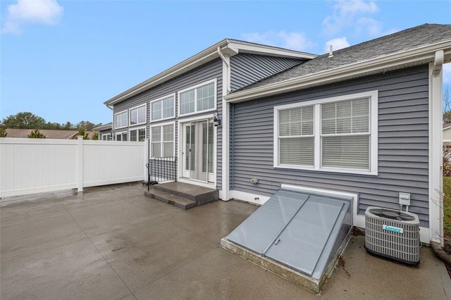 19 Bella Vista Circle, Glocester, RI 02814