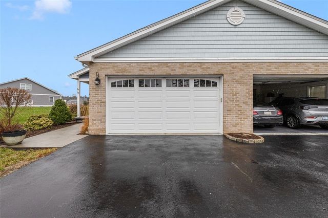 19 Bella Vista Circle, Glocester, RI 02814