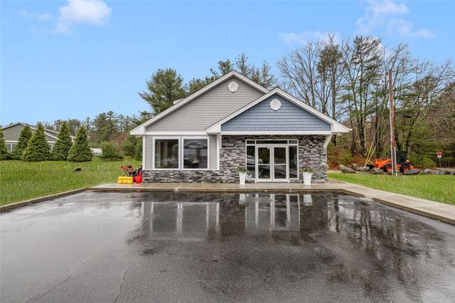 19 Bella Vista Circle, Glocester, RI 02814