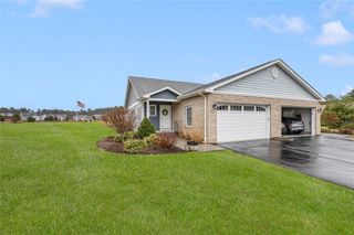 19 Bella Vista Circle, Glocester, RI 02814