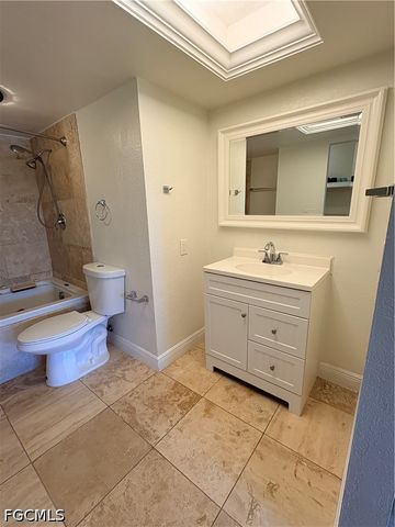 2510 SE 16th PL 203, Cape Coral, FL 33904