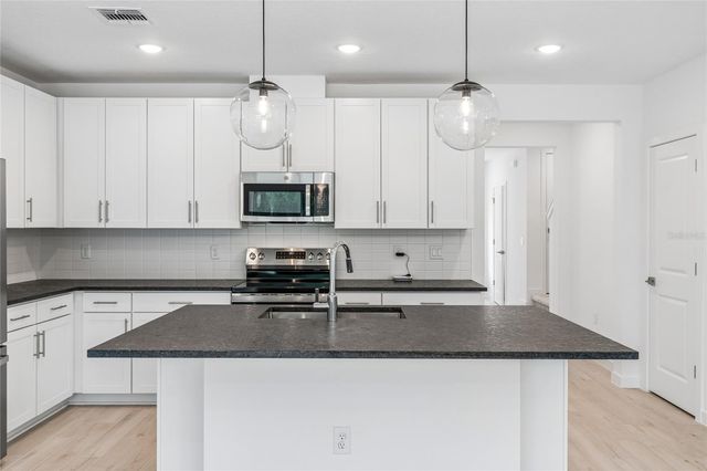 3414 WITHERS WAY, Davenport, FL 33837