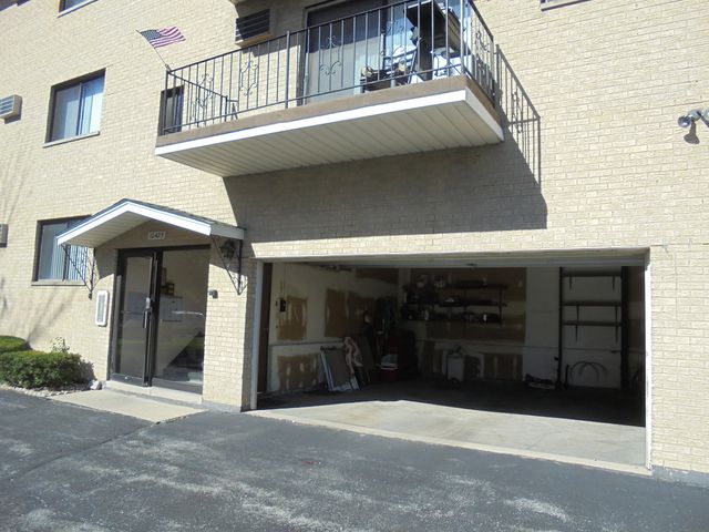 10425 mayfield Street 3W, Oak Lawn, IL 60453