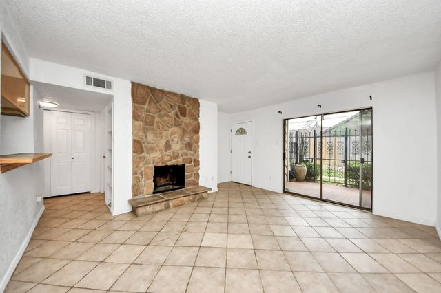 17331 Red Oak Drive 55, Houston, TX 77090