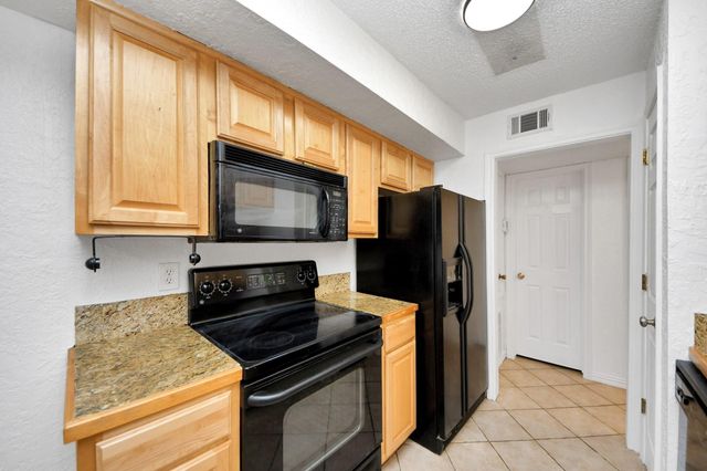 17331 Red Oak Drive 55, Houston, TX 77090