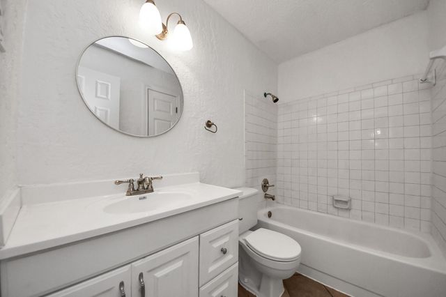 17331 Red Oak Drive 55, Houston, TX 77090