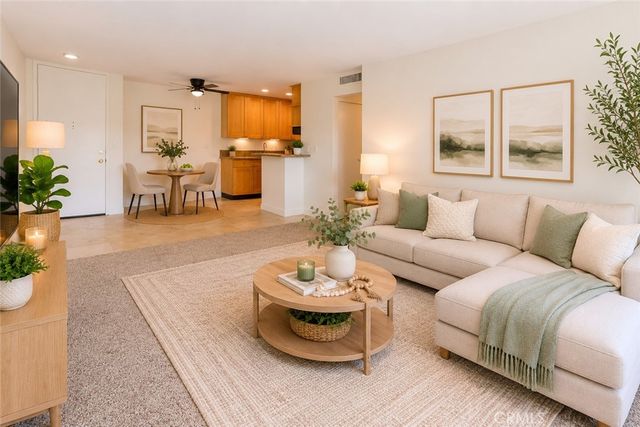 448 N Bellflower 216, Long Beach, CA 90814