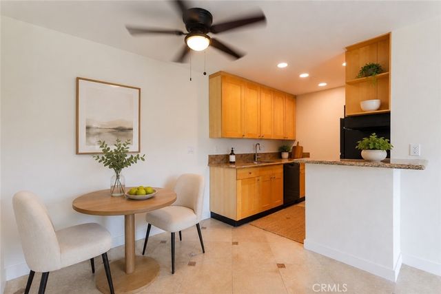 448 N Bellflower 216, Long Beach, CA 90814