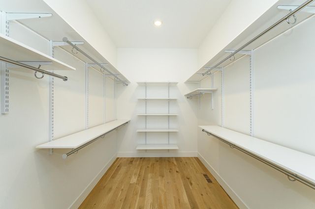 4980 Royal Oaks Circle SW, Rochester, MN 55902