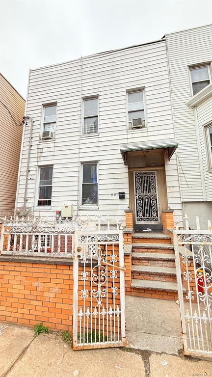 5117 34th Street, Long Island City, NY 11101