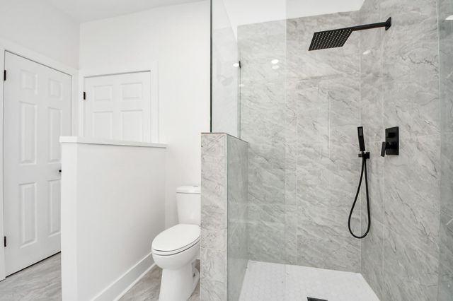 6502 Oakburl Court, Sugar Land, TX 77479