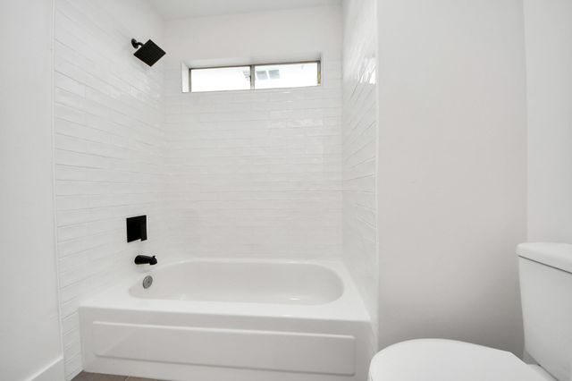 6502 Oakburl Court, Sugar Land, TX 77479