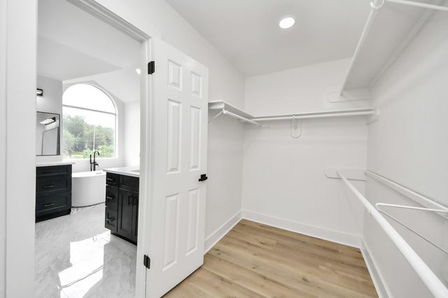 6502 Oakburl Court, Sugar Land, TX 77479