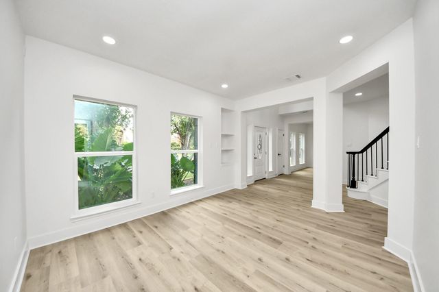 6502 Oakburl Court, Sugar Land, TX 77479