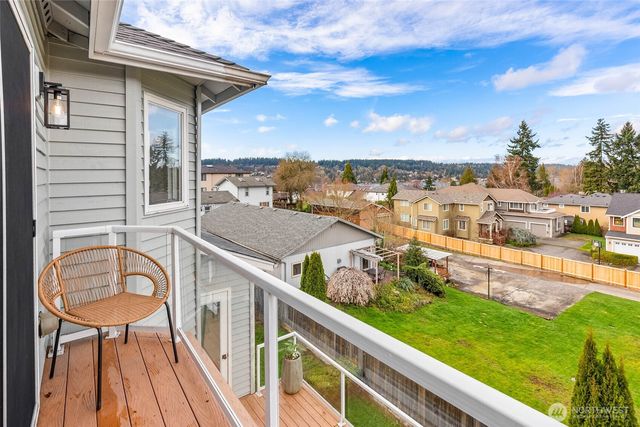 1406 N 38th Street, Renton, WA 98056