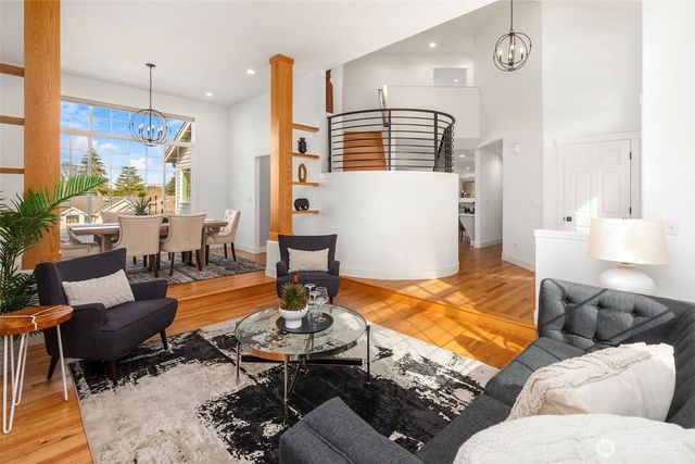 1406 N 38th Street, Renton, WA 98056