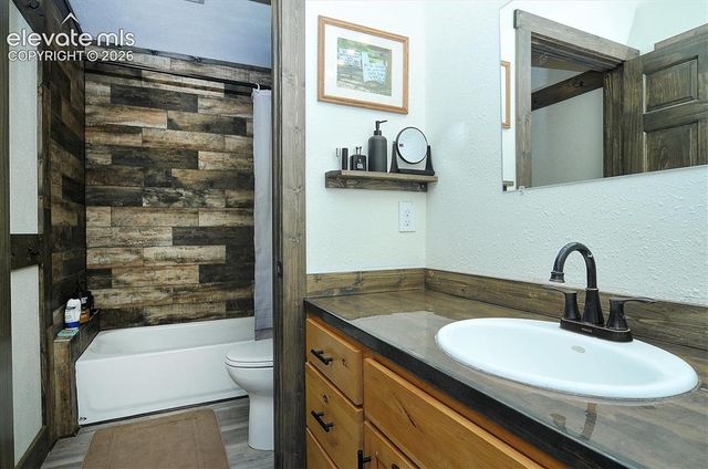 1115 Eagles Gate Road, Westcliffe, CO 81252