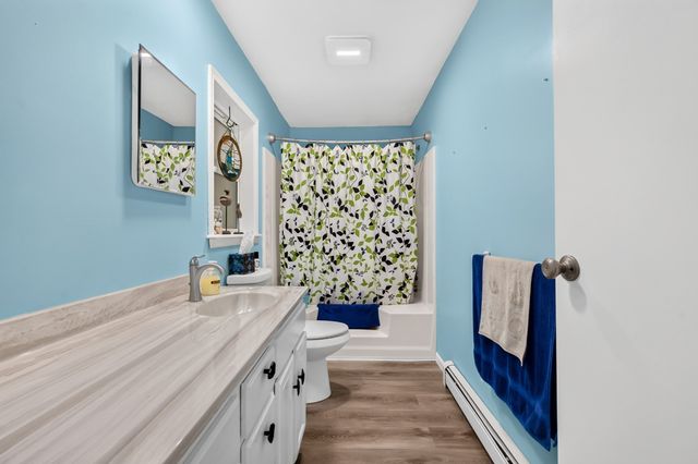 410 Billings Rd, Fitchburg, MA 01420