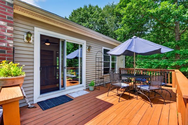 410 Billings Rd, Fitchburg, MA 01420