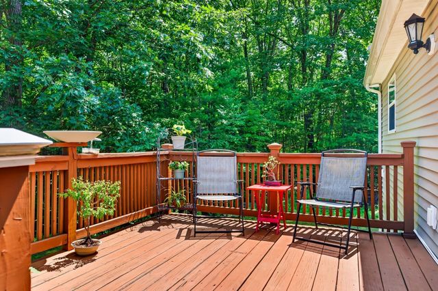 410 Billings Rd, Fitchburg, MA 01420