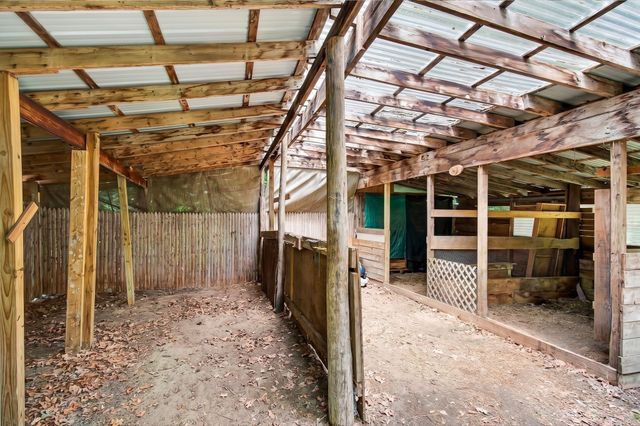 410 Billings Rd, Fitchburg, MA 01420