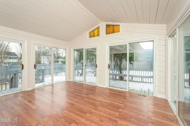 706 Edinburgh Court, Burlington, NC 27215