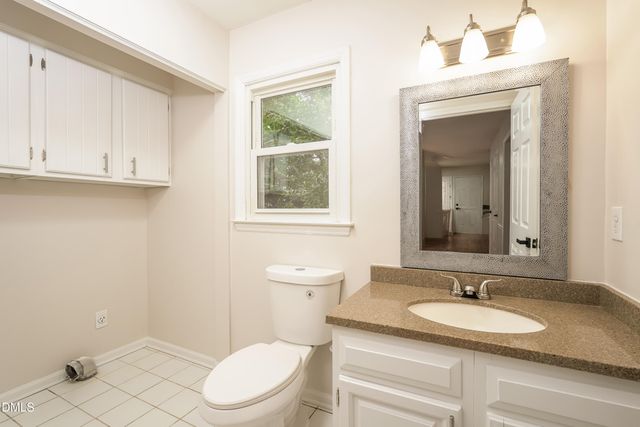 706 Edinburgh Court, Burlington, NC 27215