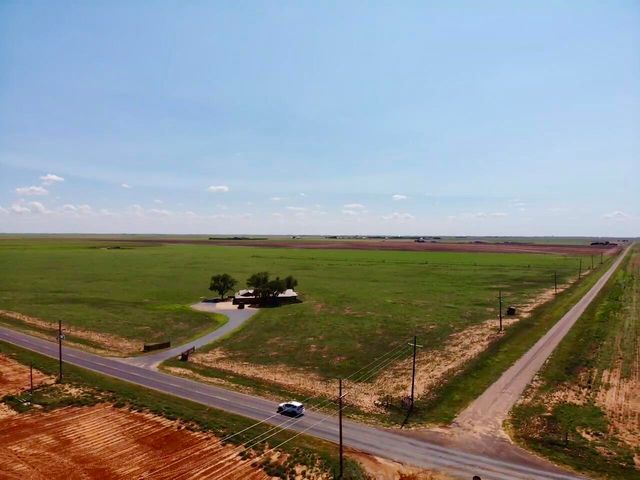 17810 FM179, Wolfforth, TX 79382