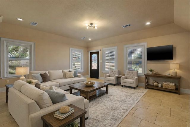 108 Harbour Town Drive, Conroe, TX 77356