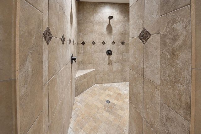 82 LAKEPOINTE CV, Atoka, TN 38004