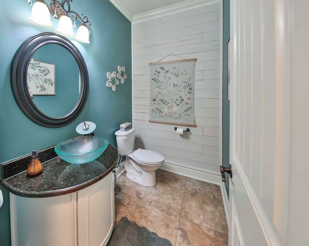 82 LAKEPOINTE CV, Atoka, TN 38004