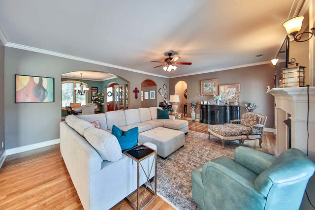 82 LAKEPOINTE CV, Atoka, TN 38004