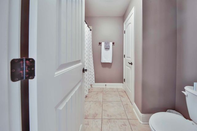 82 LAKEPOINTE CV, Atoka, TN 38004