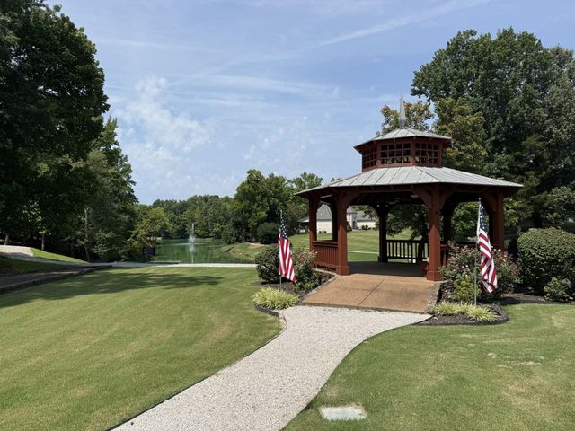 82 LAKEPOINTE CV, Atoka, TN 38004