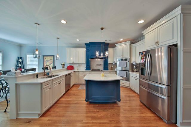 82 LAKEPOINTE CV, Atoka, TN 38004
