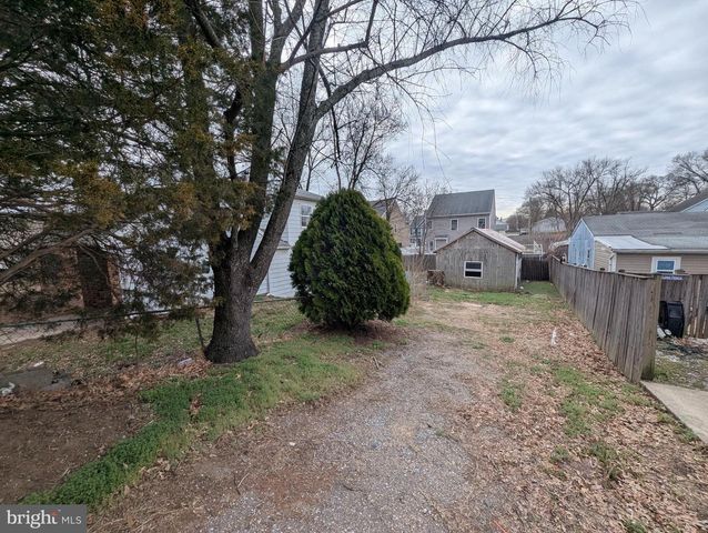 809 203RD ST, Pasadena, MD 21122