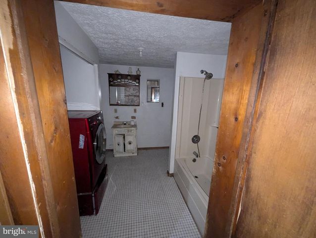 809 203RD ST, Pasadena, MD 21122