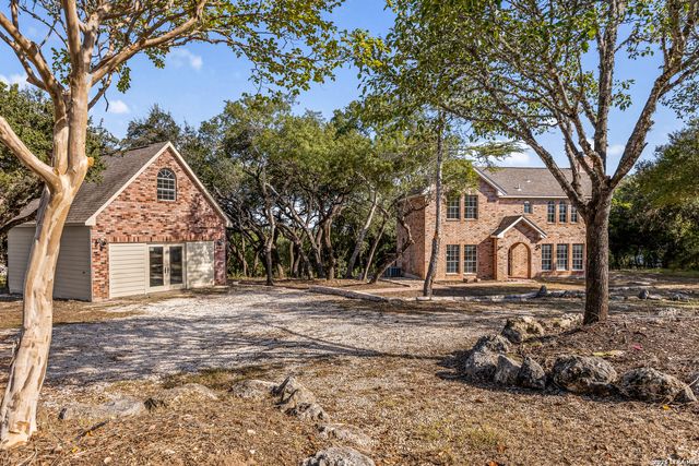 9515 SADDLE TRL, San Antonio, TX 78255