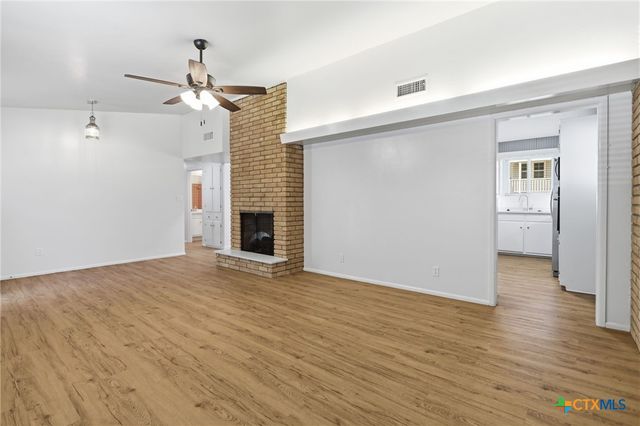 633 Lockener Ave, New Braunfels, TX 78130