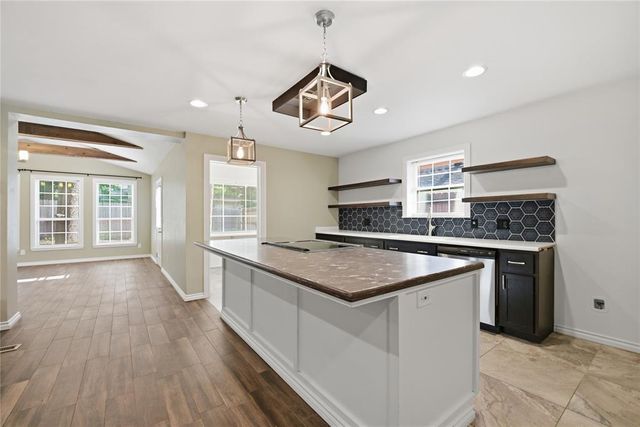 5025 NW 19th Street, Oklahoma City, OK 73127