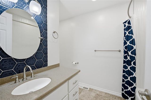 5025 NW 19th Street, Oklahoma City, OK 73127